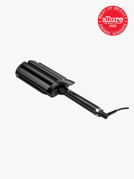 ghd Wave in branded black color way on light gray background with red Allure Best of Beauty seal in the top right corner