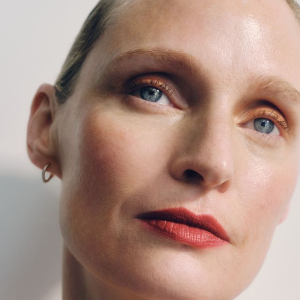 9 Best Foundations for Mature Skin That Smooth, Enhance Glow, and Never Crease